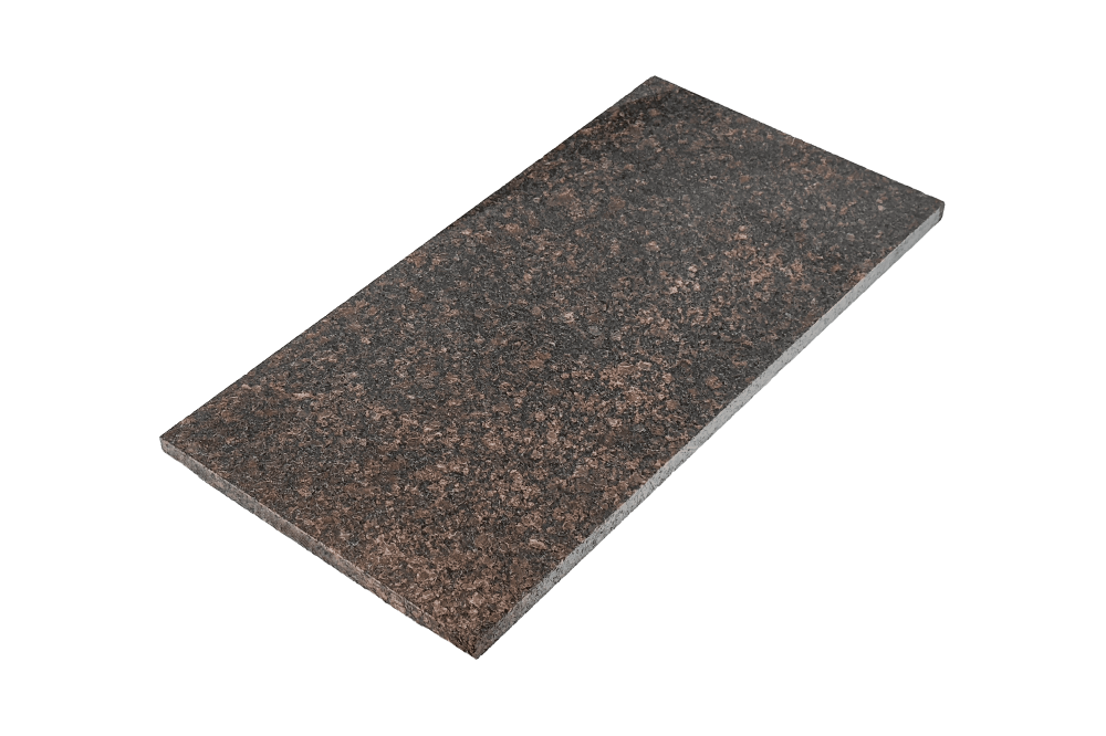 Натуральная гранитная плитка. Идеальна для пола и фасада. Выберите полировку для интерьера или термообработку для безопасной уличной укладки